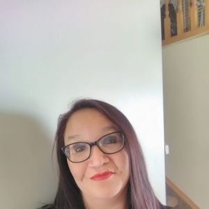 Meet your Posher, Lauraine